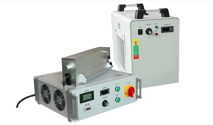 UV LED固化光源設(shè)備的三大配置照射頭、水冷機(jī)、電源驅(qū)動